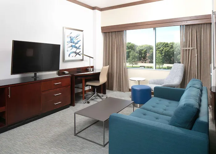 Hilton Minneapolis Hotel
