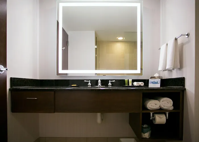 Hilton Minneapolis