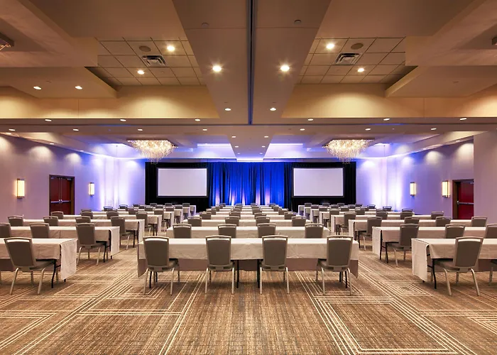 Hilton Minneapolis Hotel